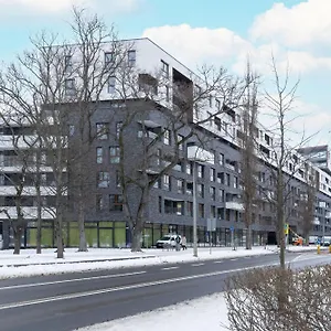 apt-luxury-near-the-city-center-of-cracow-by-renters-prestige-1.krakowhotelspoland.com/